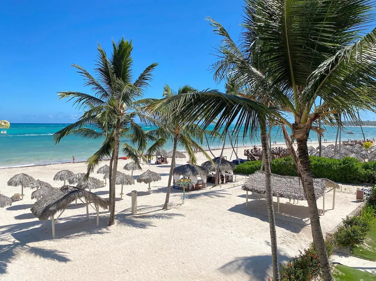 Hotel Vacation Suites With Rooftop Pool, Beach Club, Spa, Restaurants - Ducassi Collection - Playa Los Corales Punta Cana